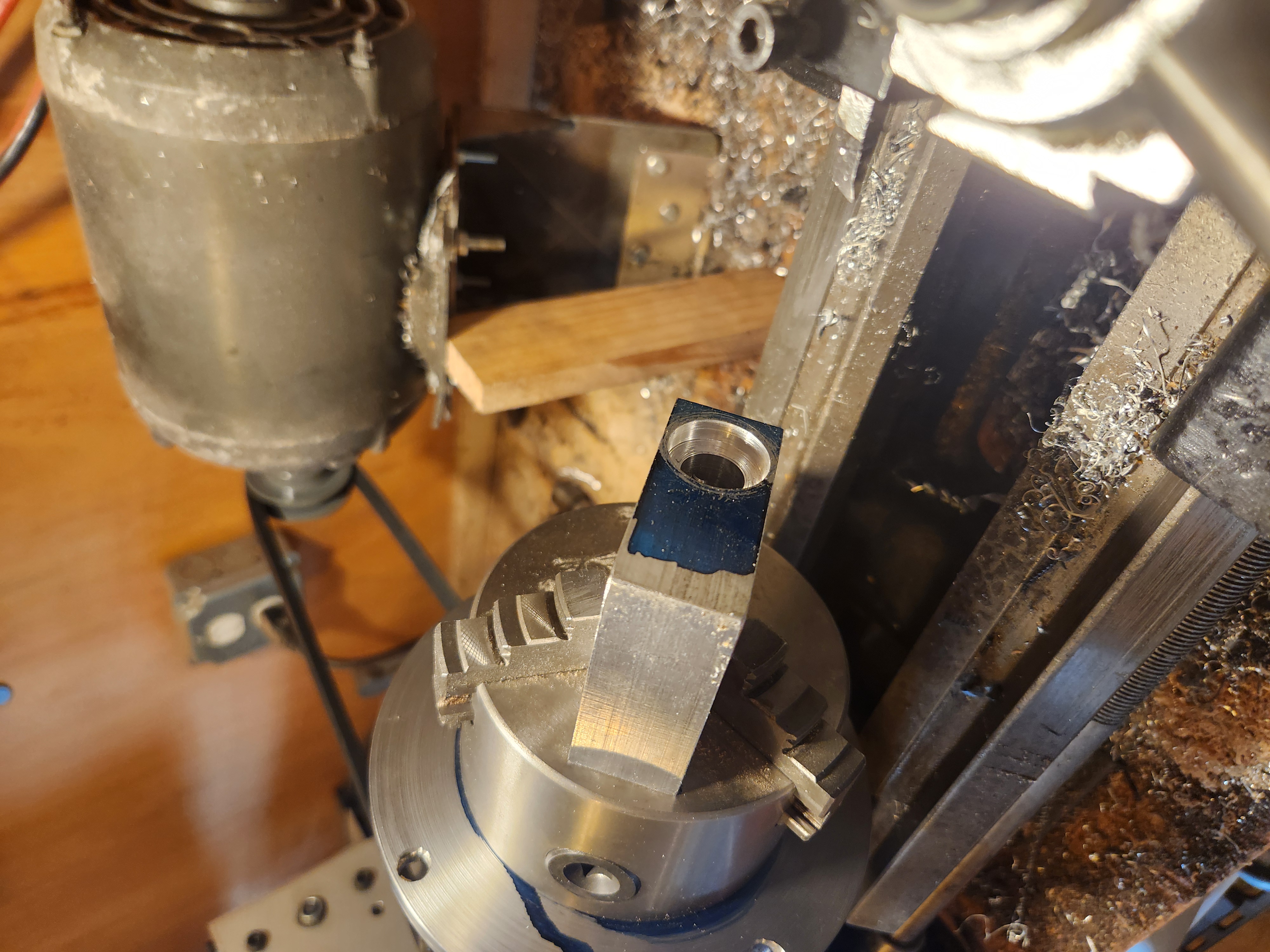 Cutting bearing seats and drilling main hole